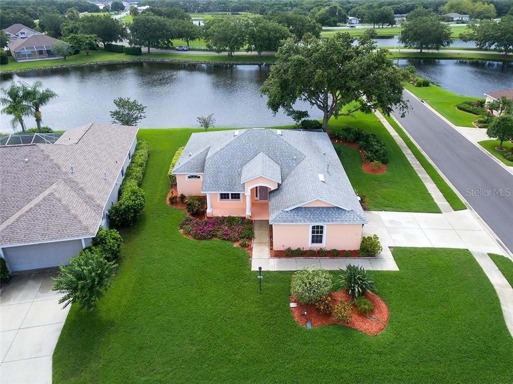 531 Hunter Ln., Bradenton, FL 34212