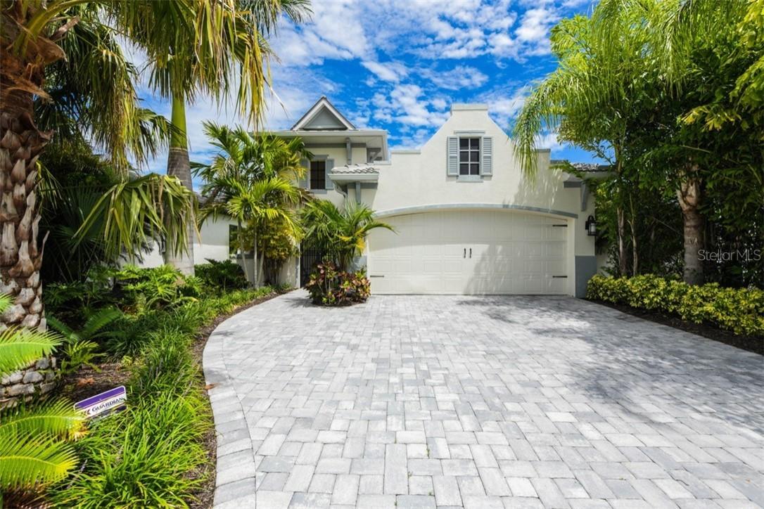 4501 5th Ave., Bradenton, FL 34208