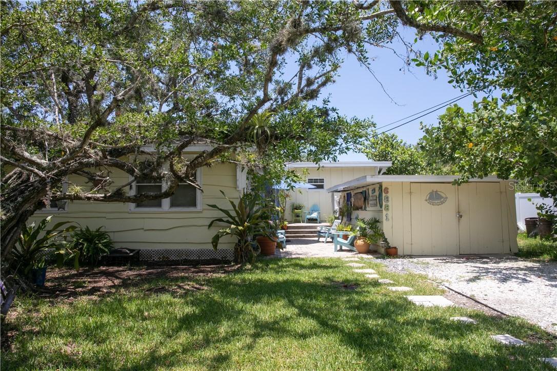 6881 Longboat Dr., Longboat Key, FL 34228