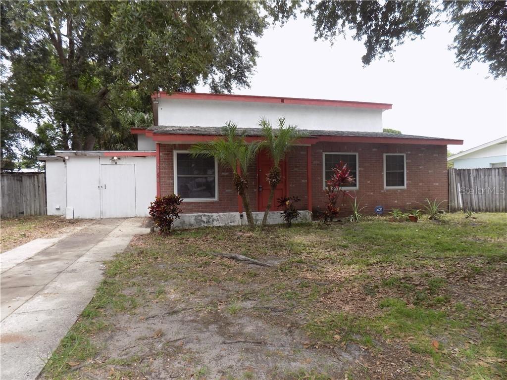 2050 Garden Ln., Bradenton, FL 34205