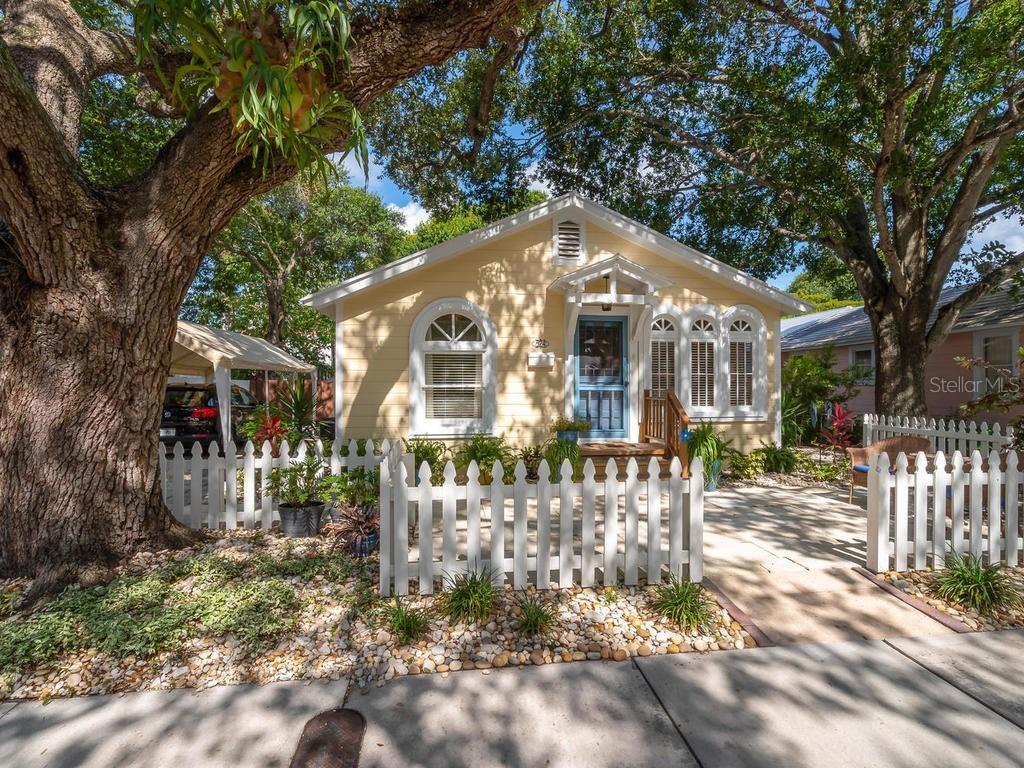 524 Columbia Ct., Sarasota, FL 34236