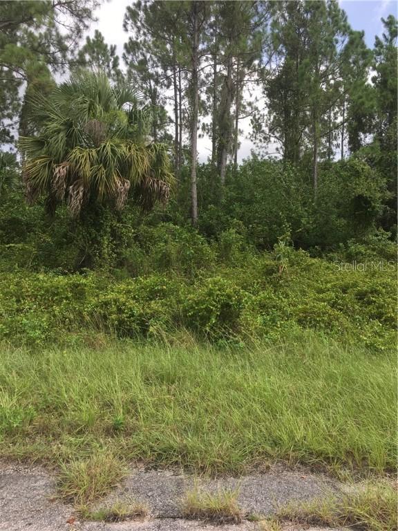Devonshire Cir., North Port, FL 34288