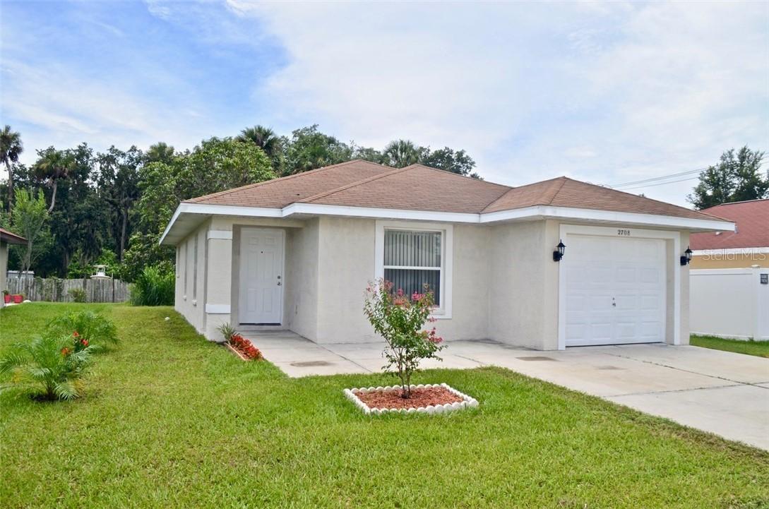 2708 31st Ave., Bradenton, FL 34208