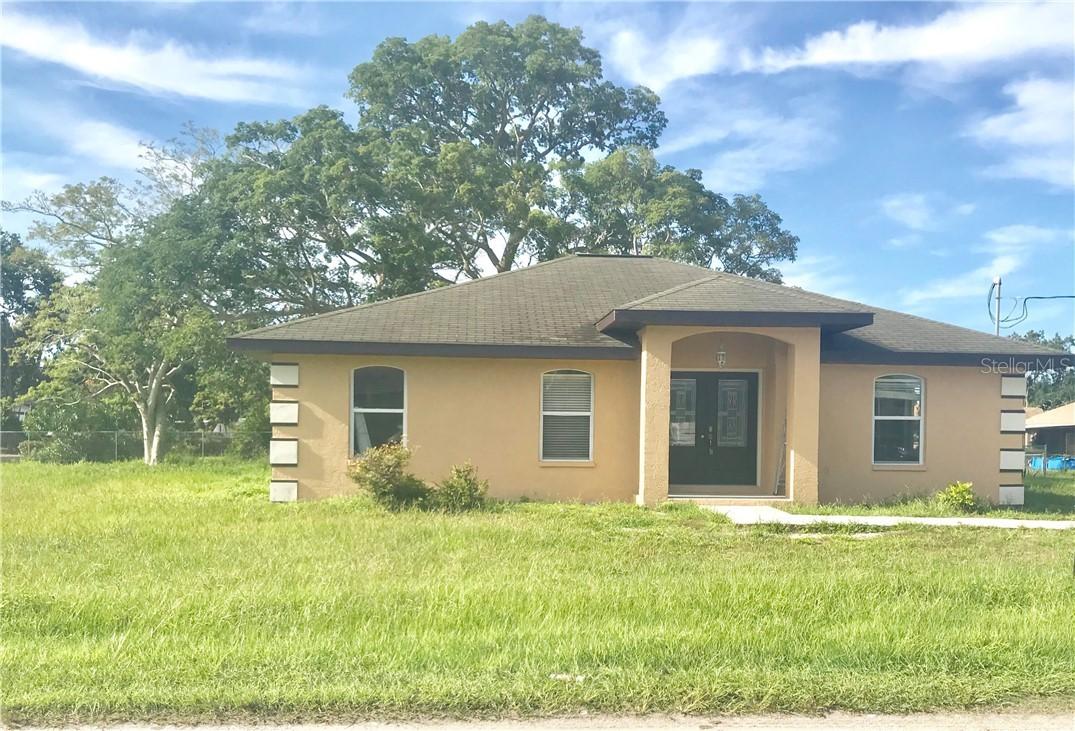 107 25th St., Palmetto, FL 34221