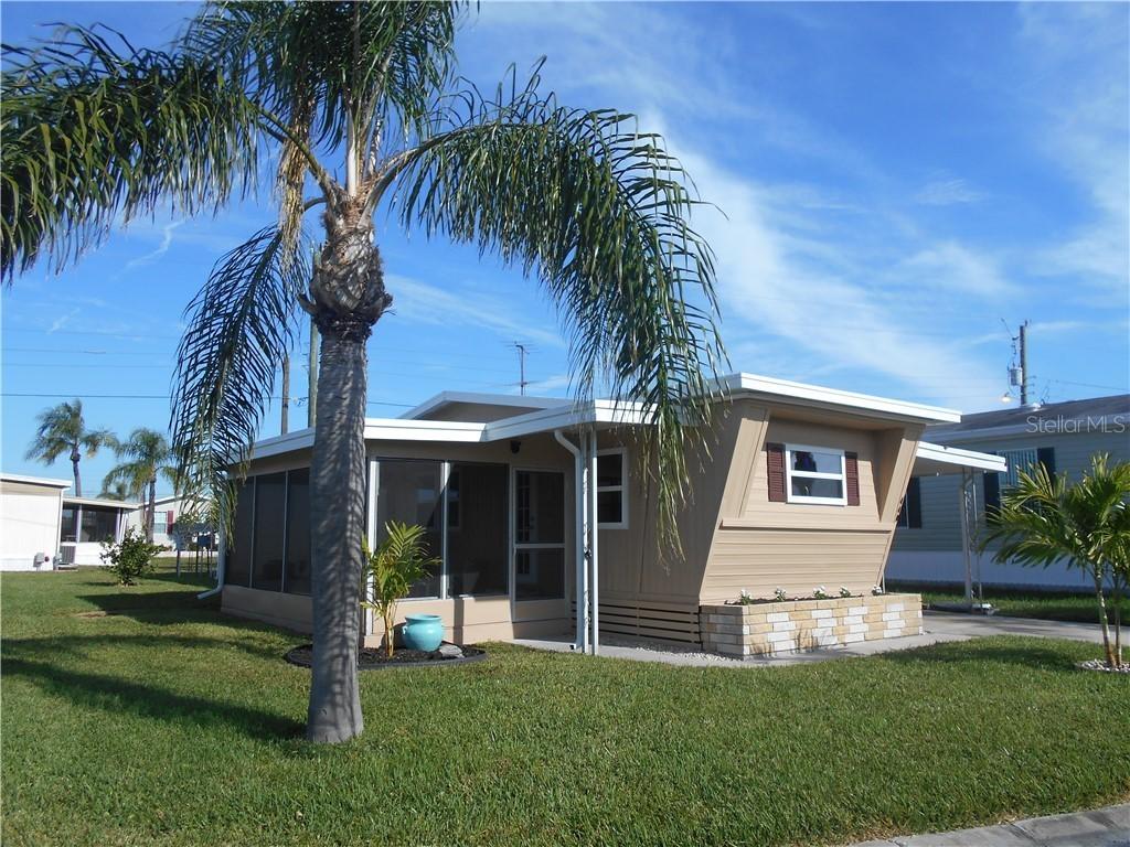 440 Kaiser Dr., Palmetto, FL 34221
