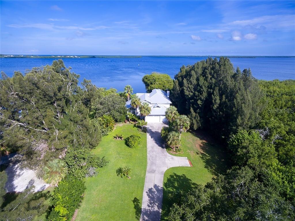 2111 27th Avenue Blvd., Palmetto, FL 34221