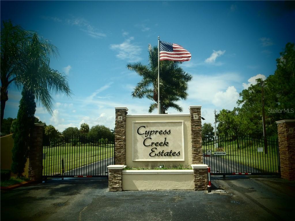 6103 8th Avenue Dr., Bradenton, FL 34212