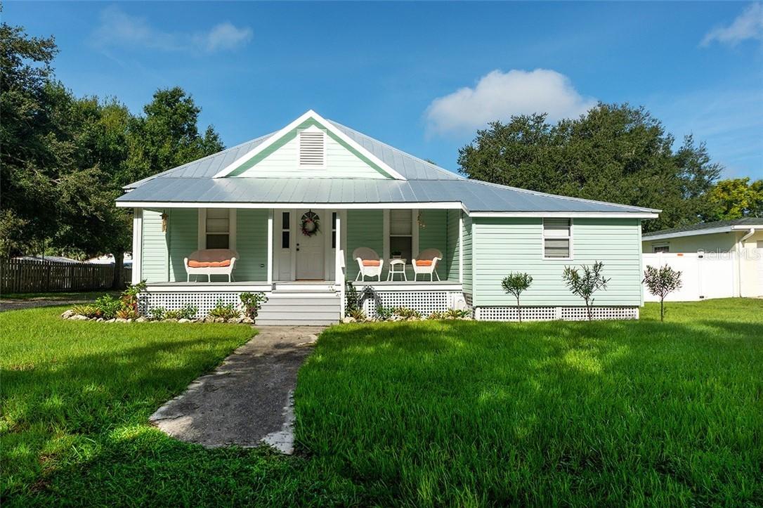 715 12th Ave., Palmetto, FL 34221