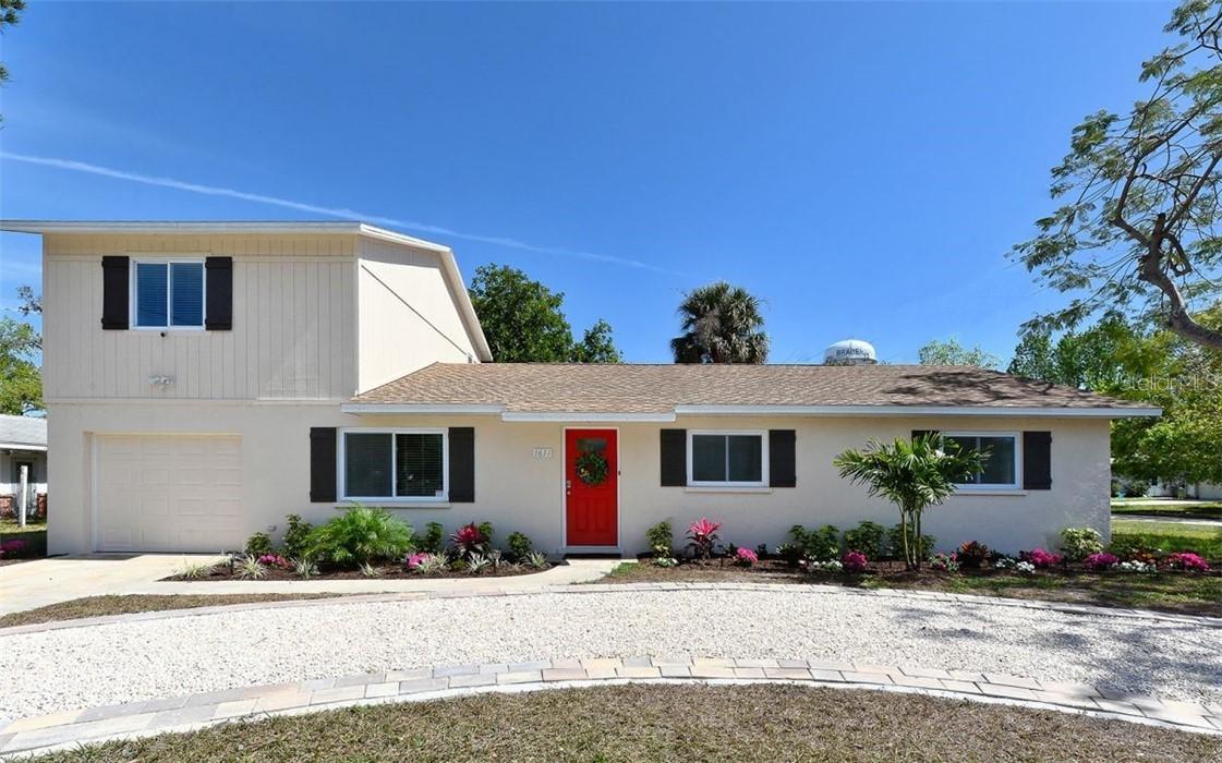 1611 21st St., Bradenton, FL 34205