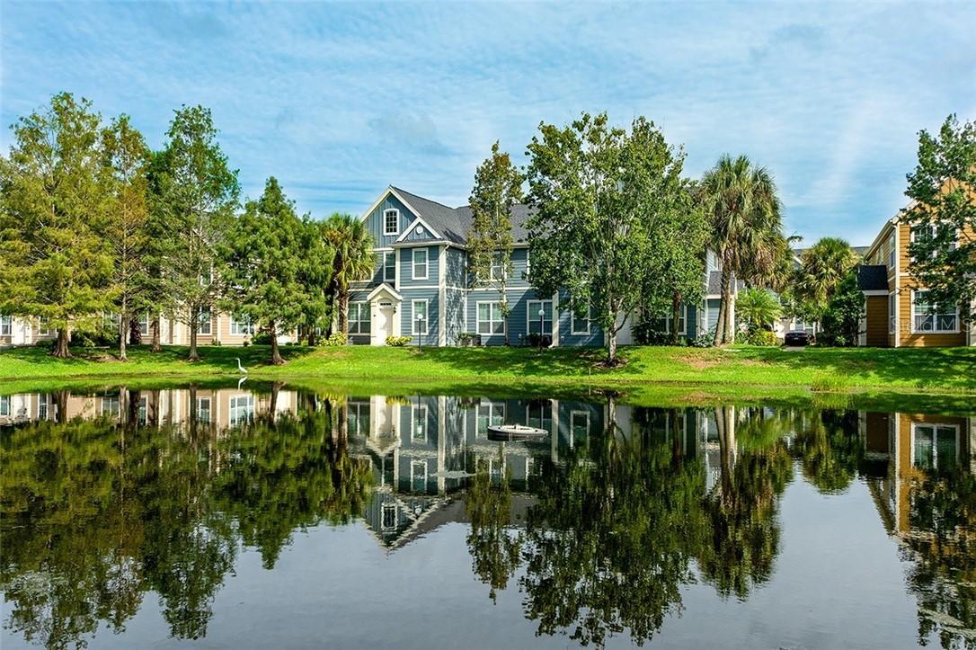 5560 Rosehill Rd. #104, Sarasota, FL 34233