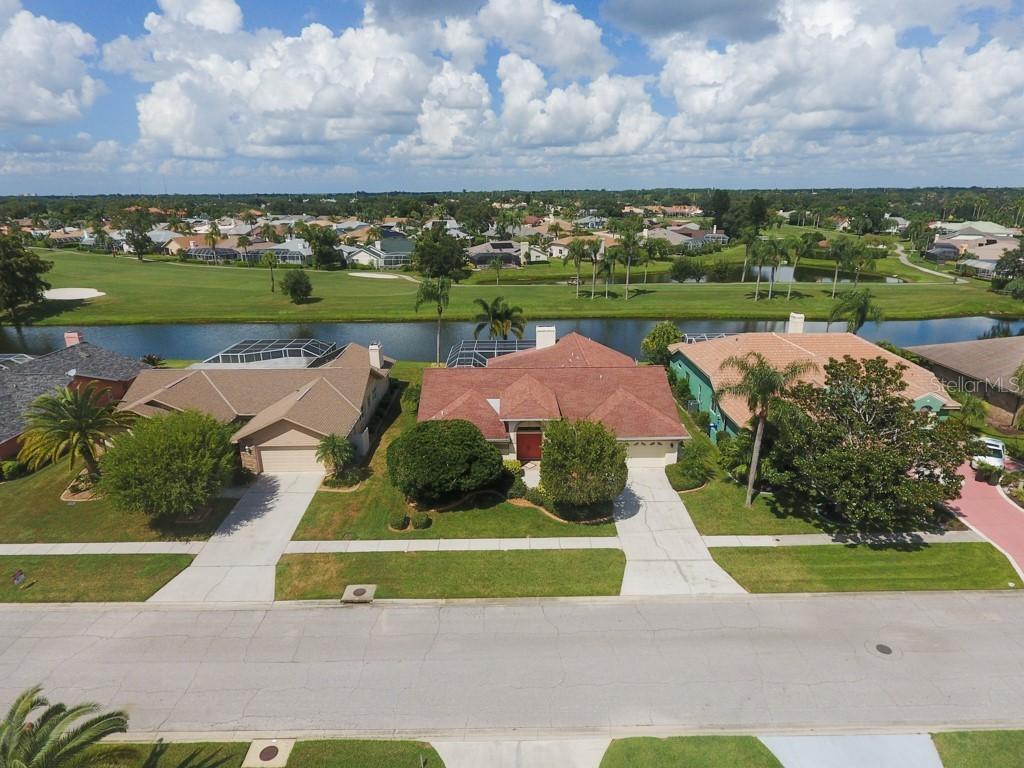 4327 Pro Am Ave., Bradenton, FL 34203