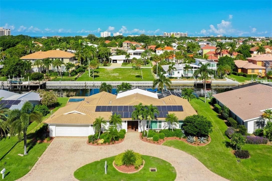 549 Schooner Ln., Longboat Key, FL 34228
