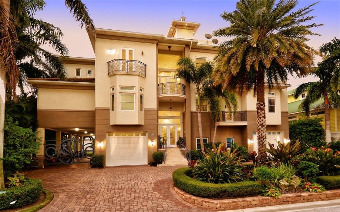 7064 Hawks Harbor Cir., Bradenton, FL 34207