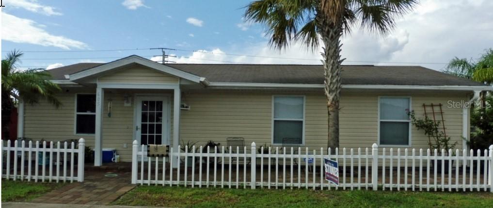 605 11th Street Ct., Palmetto, FL 34221