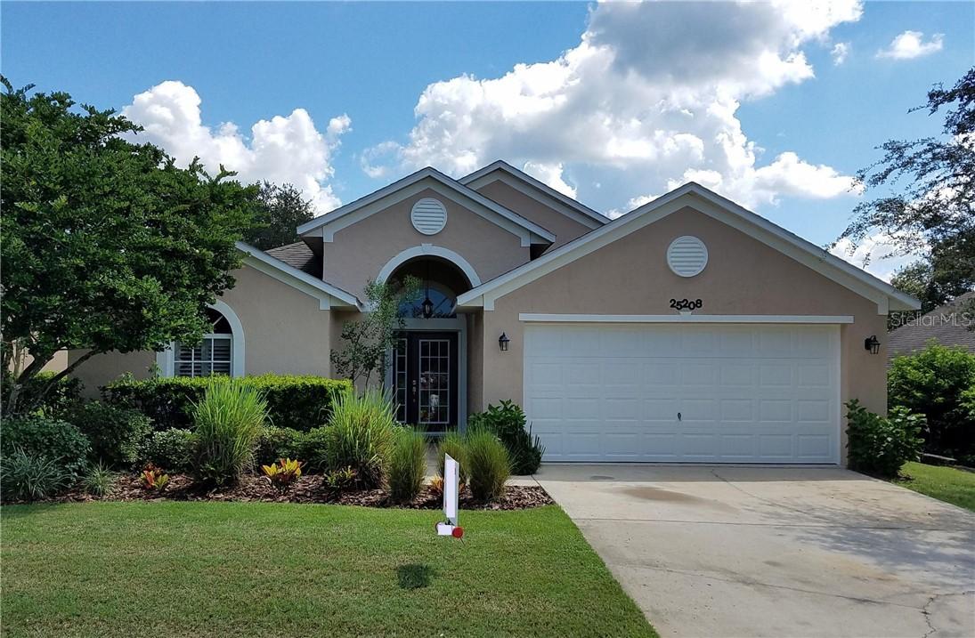 25208 Ironwedge Dr., Sorrento, FL 32776