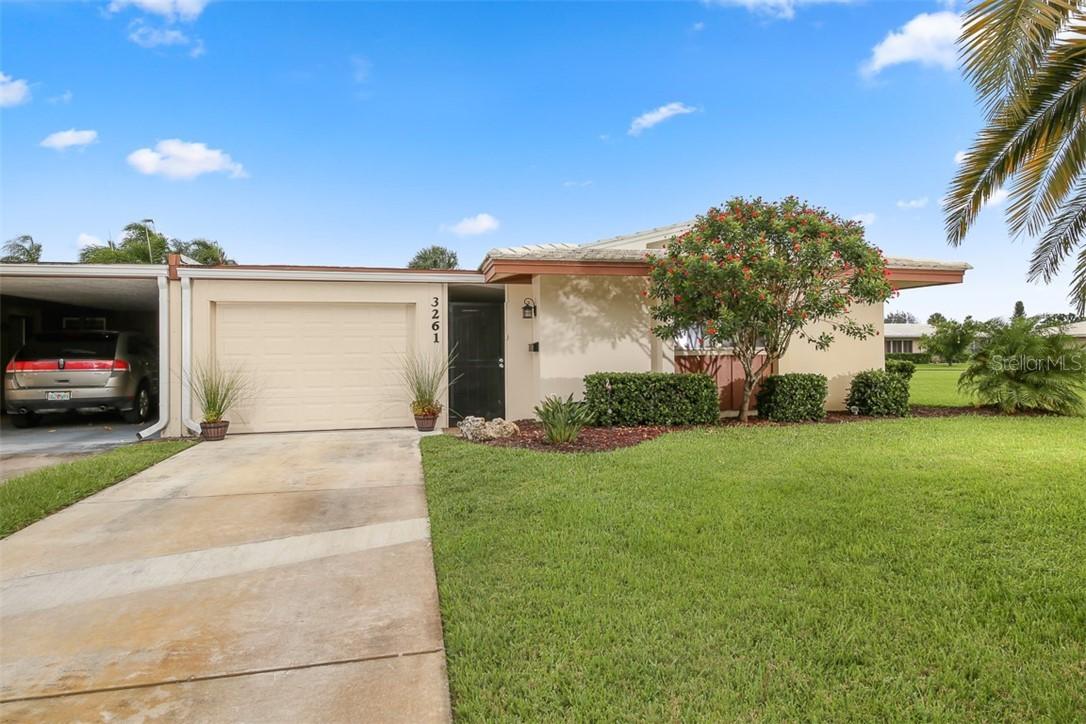 3261 Fairhaven Ln. #212, Sarasota, FL 34239