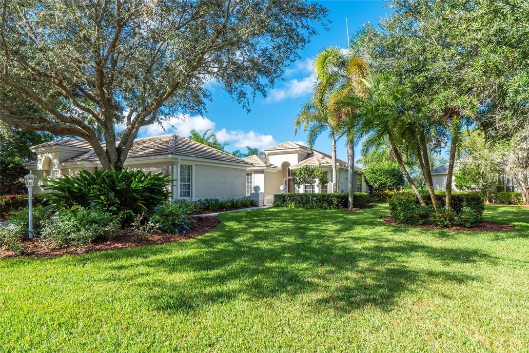 7208 Kensington Ct., University Park, FL 34201