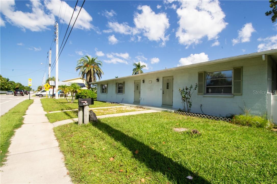 4403 Gulf Dr. #A, Holmes Beach, FL 34217