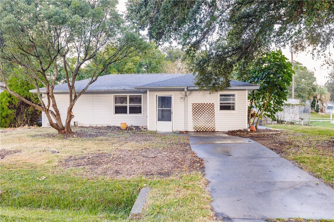 4457 Brooksdale Dr., Sarasota, FL 34232