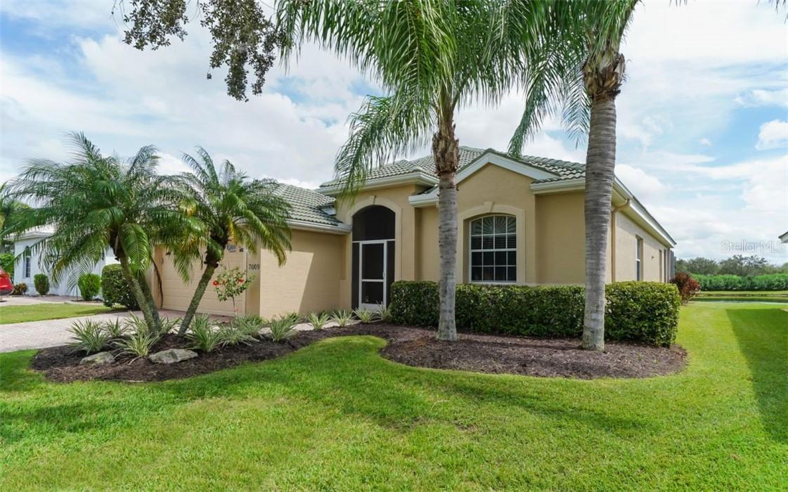 7009 Goldrush Ln., University Park, FL 34201