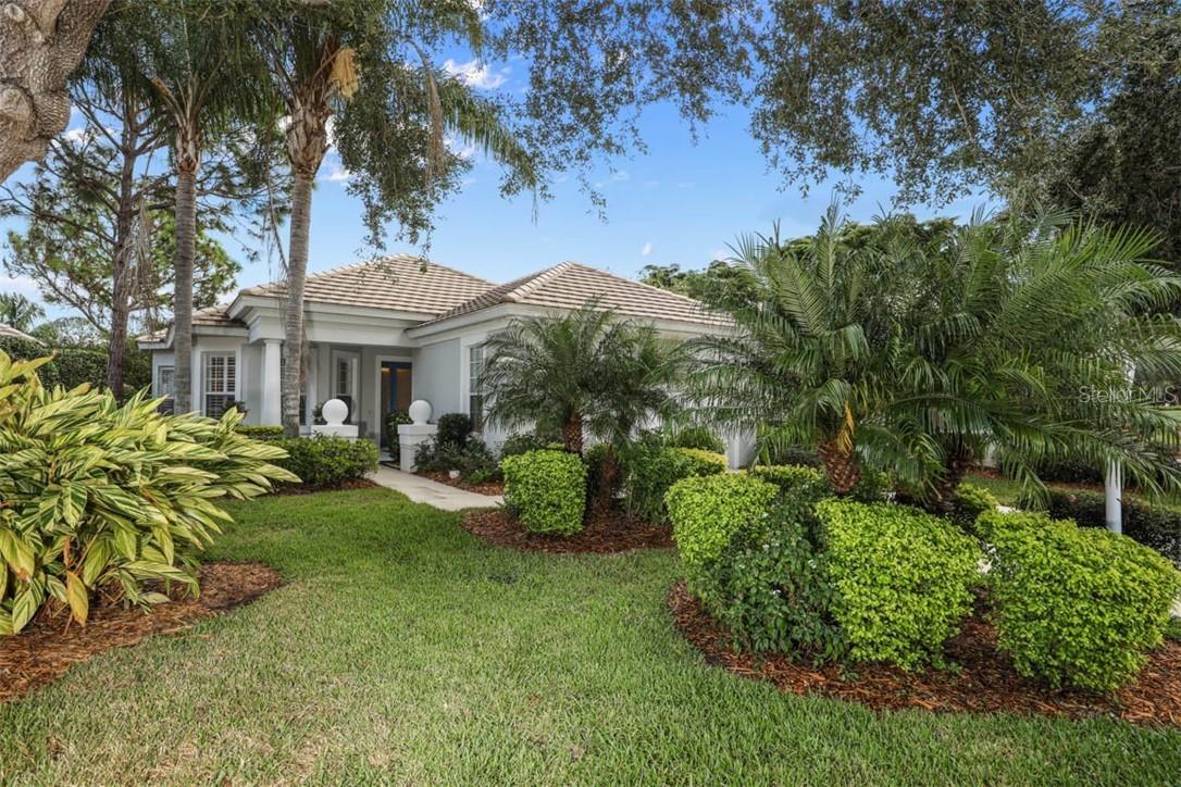 7347 Kensington Court, University Park, FL 34201