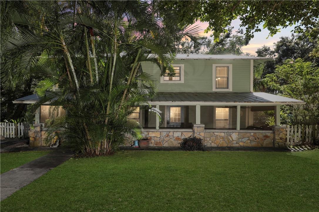 1628 3rd Ave., Bradenton, FL 34208