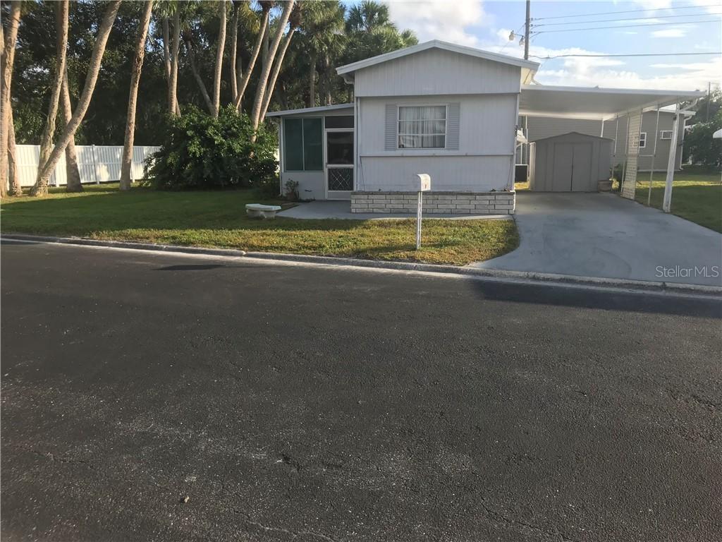 325 Peace Manor, Palmetto, FL 34221