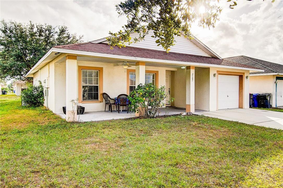 2107 Delightful Dr., Ruskin, FL 33570