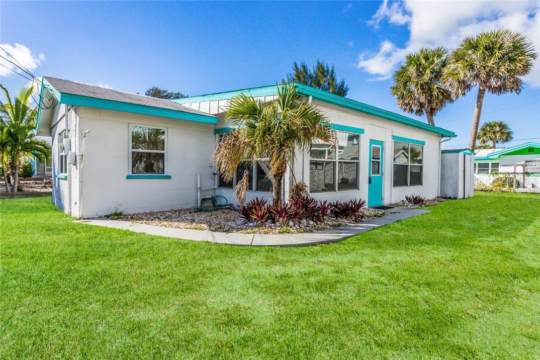 60 Sand Dollar Ln., Englewood, FL 34223