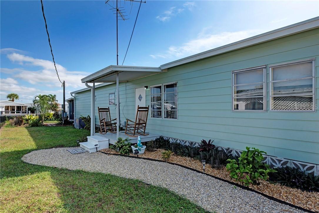 1407 Flamingo Dr., Englewood, FL 34224