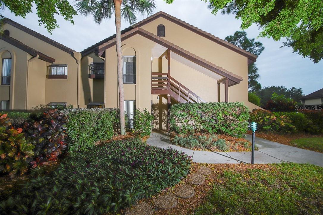 5673 Ashton Lake Dr. #9, Sarasota, FL 34231