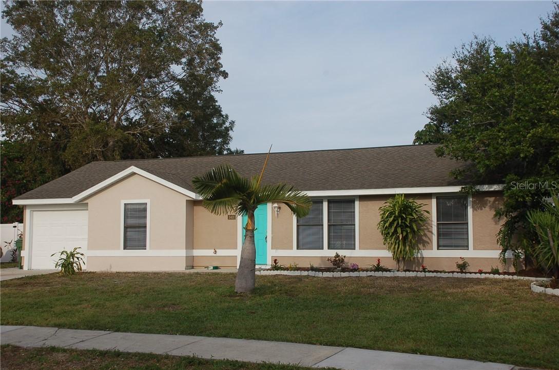 3401 64th St W, Bradenton, FL 34209