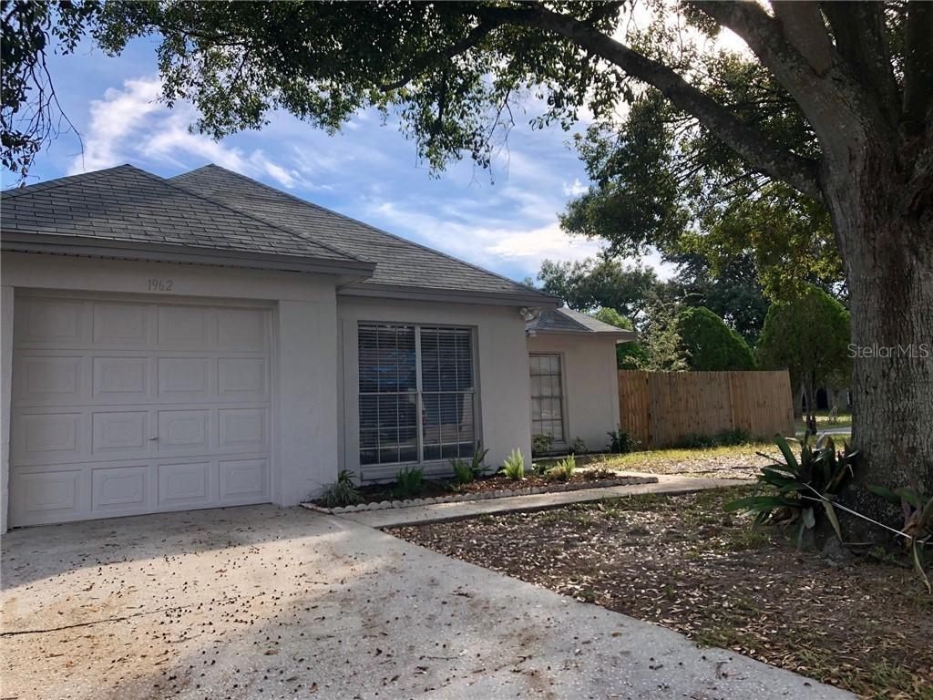 1962 Crown Park Dr., Valrico, FL 33594