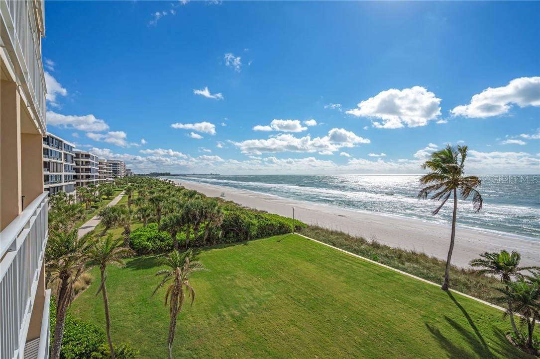 601 Longboat Club Rd. #401S, Longboat Key, FL 34228