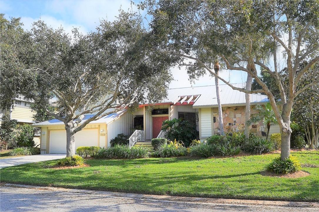 1749 S Creek Dr., Osprey, FL 34229