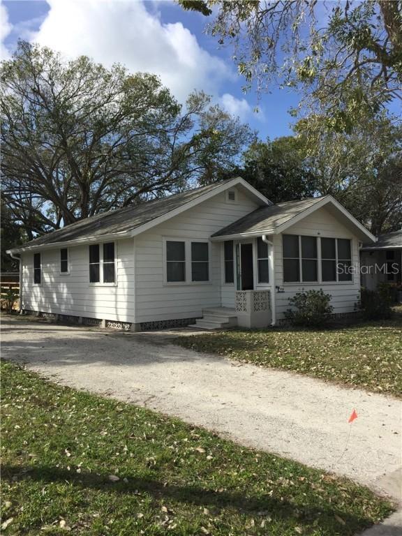 1718 7th St., Sarasota, FL 34236