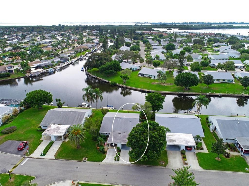 9408 Kingston Dr., Bradenton, FL 34210