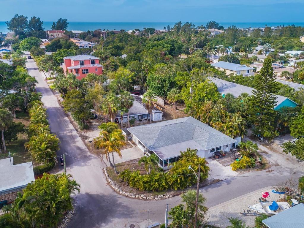 641 Saint Judes Dr., Longboat Key, FL 34228