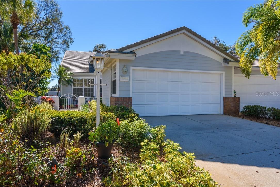 7963 Whitebridge Glen, University Park, FL 34201