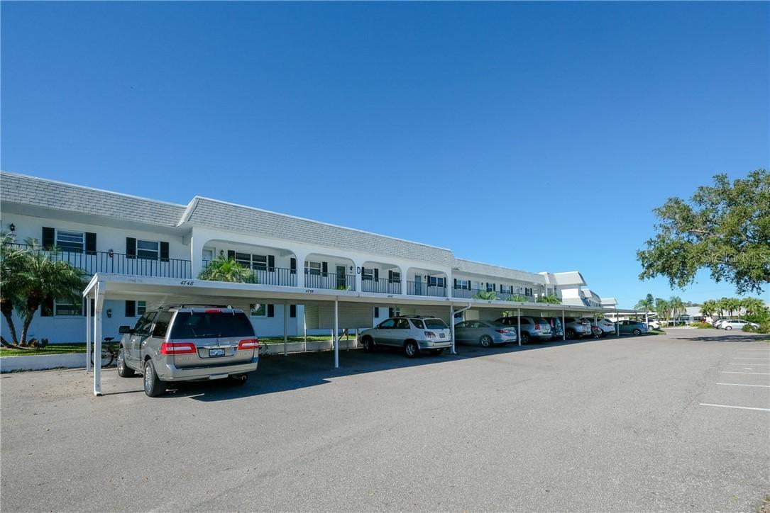 4753 Independence Dr., Bradenton, FL 34210