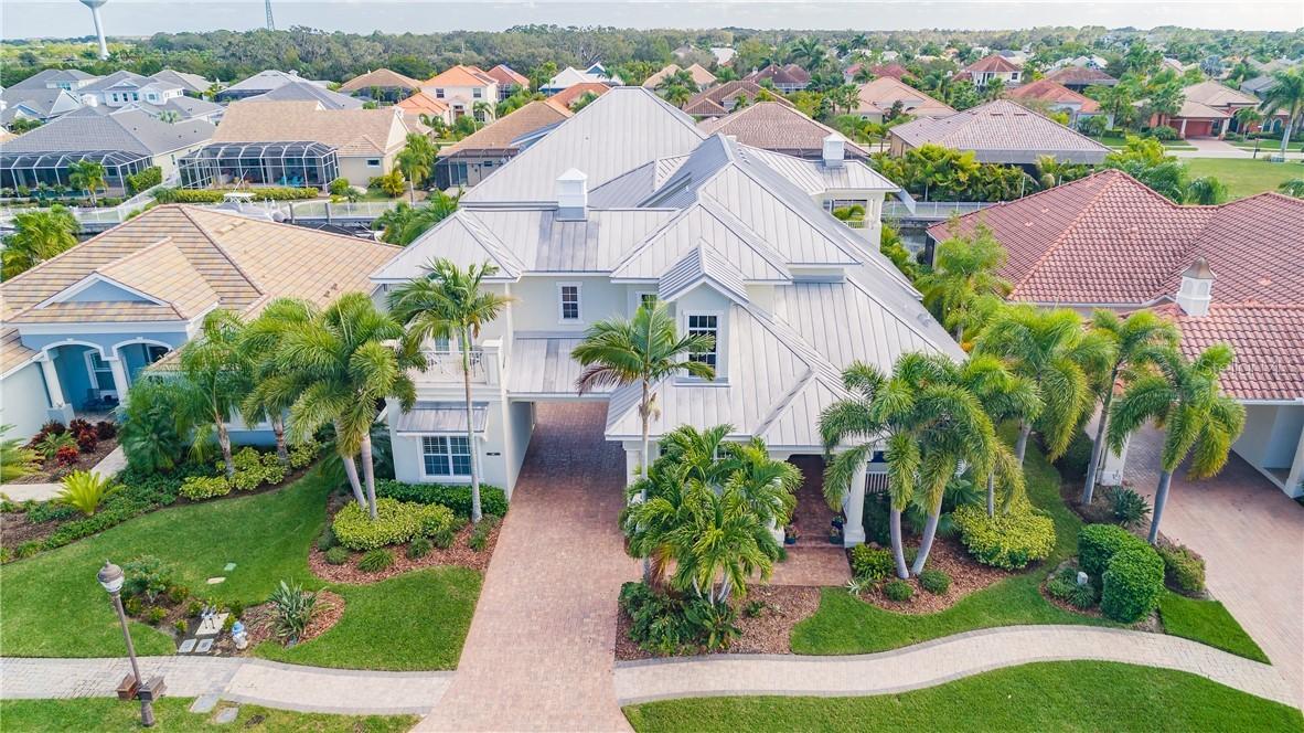 557 Fore Dr., Bradenton, FL 34208