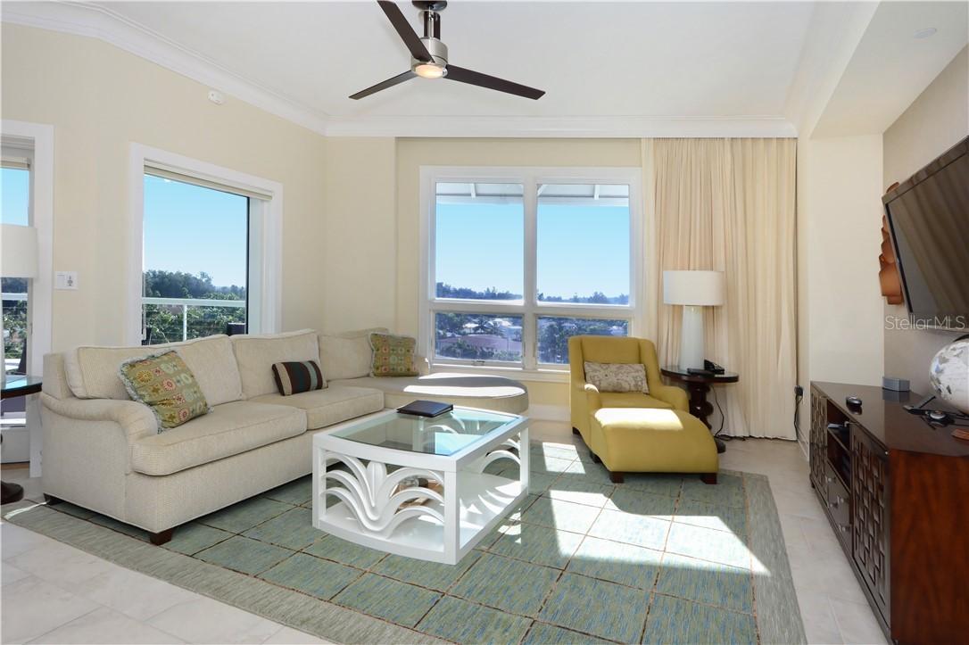 915 Seaside Dr. ##402, weeks 26-27, Sarasota, FL 34242