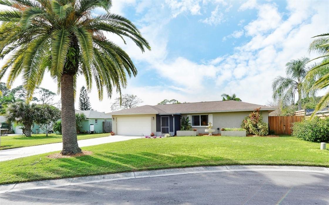 5512 Olive Ave., Sarasota, FL 34231