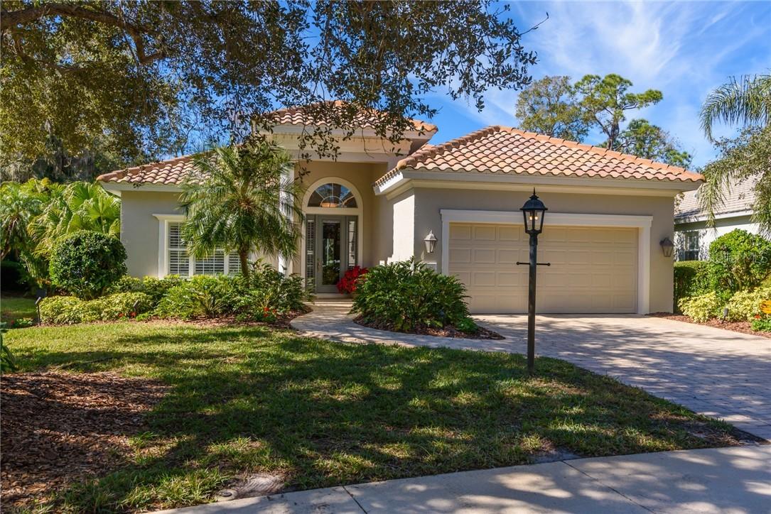 8146 Dukes Wood Ct., University Park, FL 34201