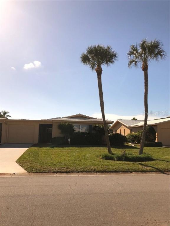 7307 9th Ave. #302, Bradenton, FL 34209