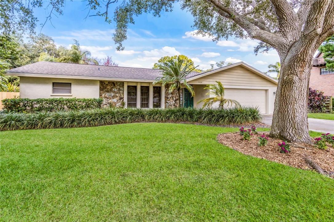 7408 6th Ave., Bradenton, FL 34209
