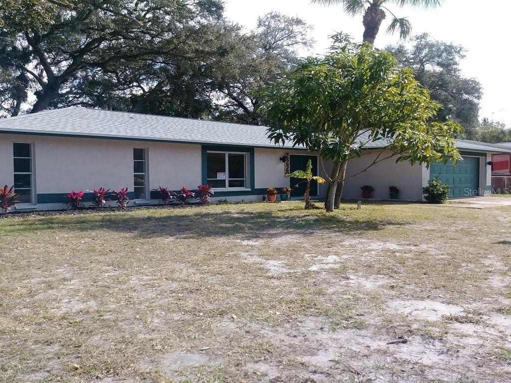 2220 N Orange Ave., Sarasota, FL 34234