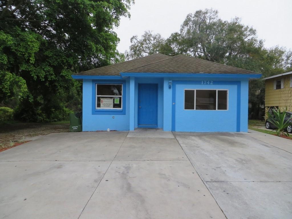 1742 John Rivers St., Sarasota, FL 34234