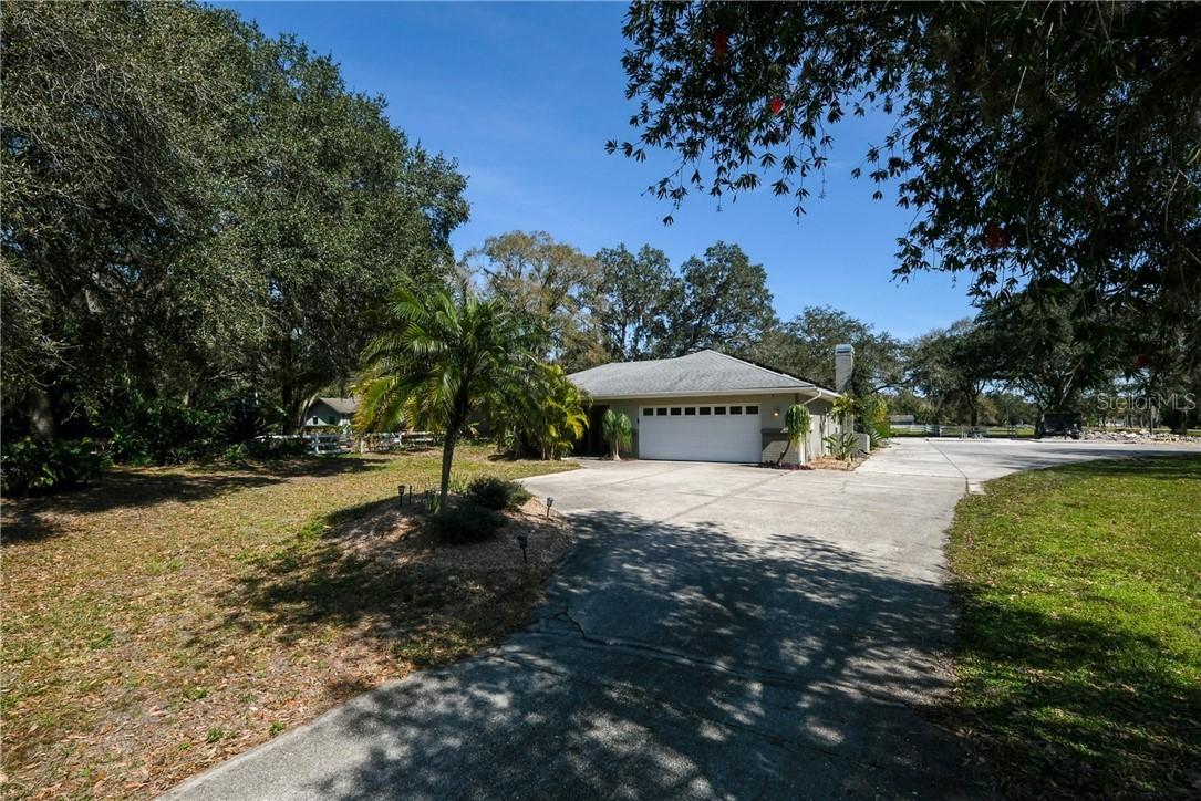 4305 62nd St., Bradenton, FL 34208