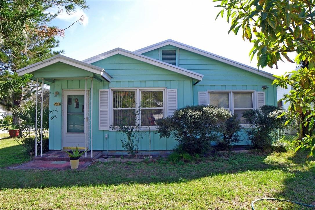 2928 Bahia Vista St., Sarasota, FL 34239